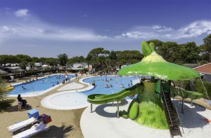 Vela Blu Camping Village****