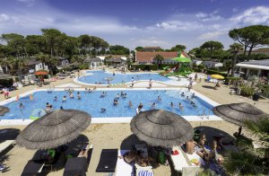 Vela Blu Camping Village****