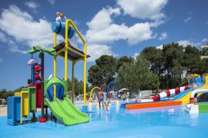 Centro Vacanze Bi Village****