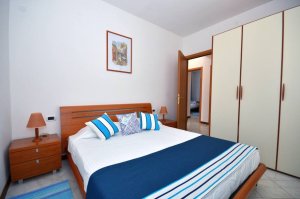 Vila 2 ložnicemi na 2 patrech - foto 1