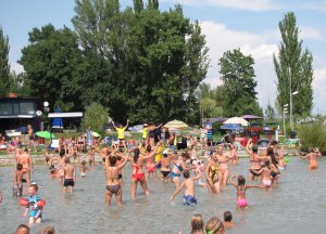 Camping & Bungalows Füred - bungalovy - areál, foto 1